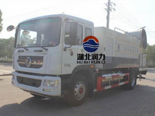 東風(fēng)多利卡D9天然氣12方多功能抑塵車(chē)